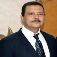 صورة المؤلف أيمن محمد جبر صورة المؤلف أيمن محمد جبر